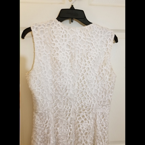 Dress - Picture 4 of 6